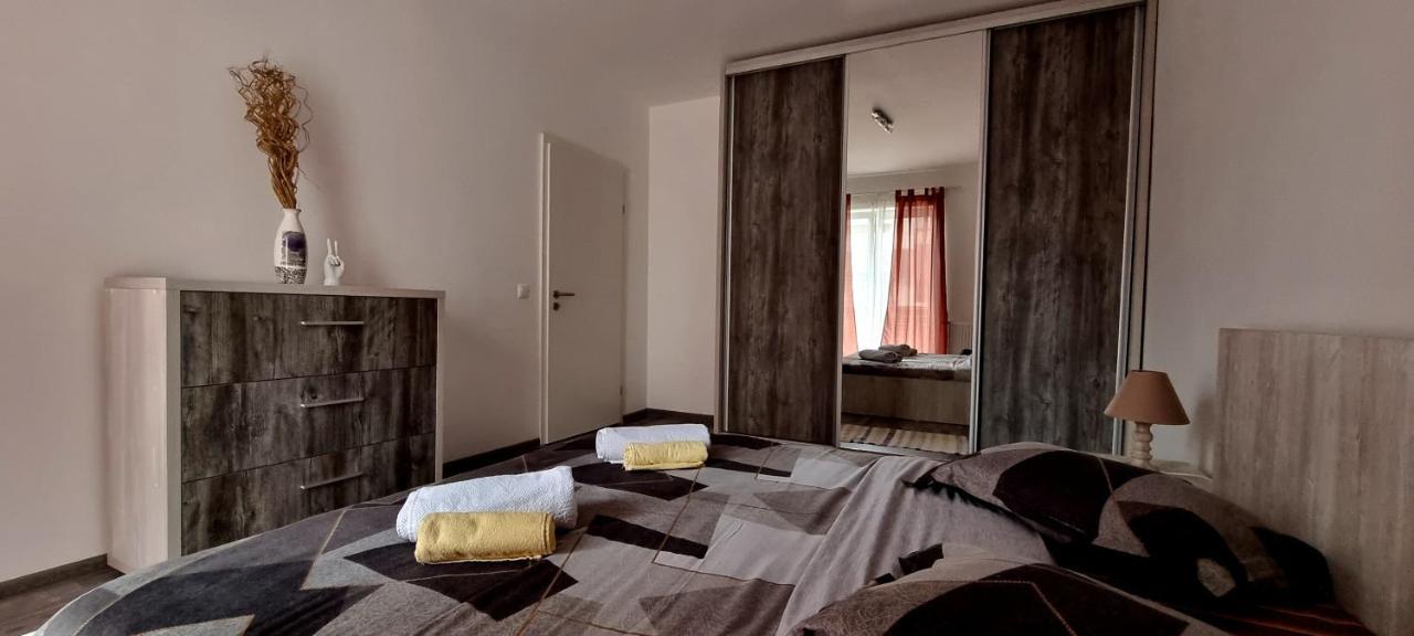 Swan Brasov Apartment Экстерьер фото
